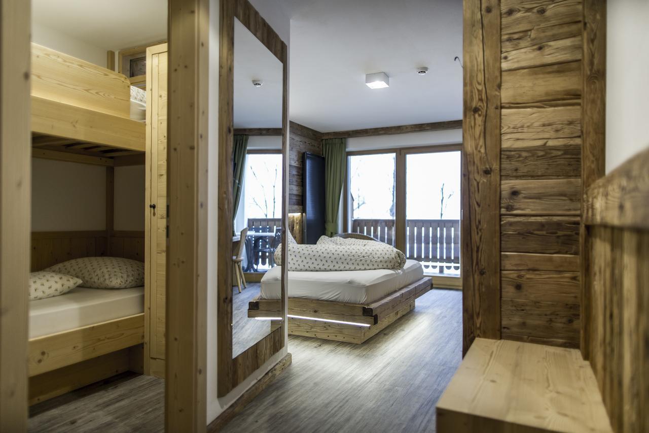 Hotel Neuwirt Cadipietra Luaran gambar